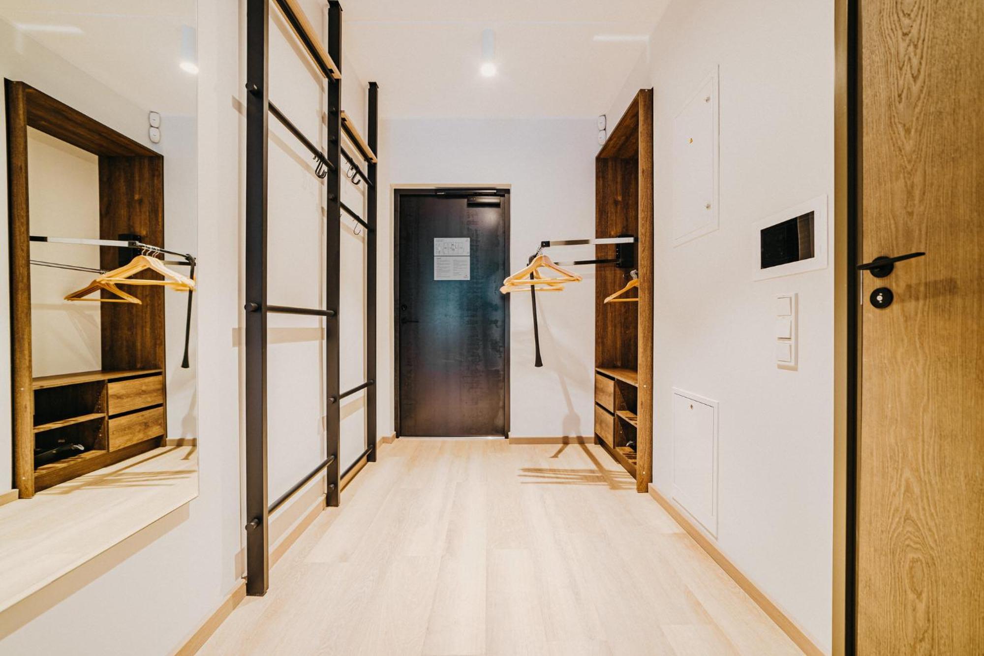 Lurich Residences Talin Exterior foto
